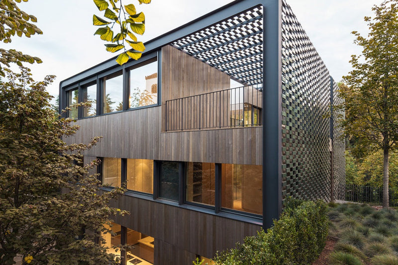 TR House