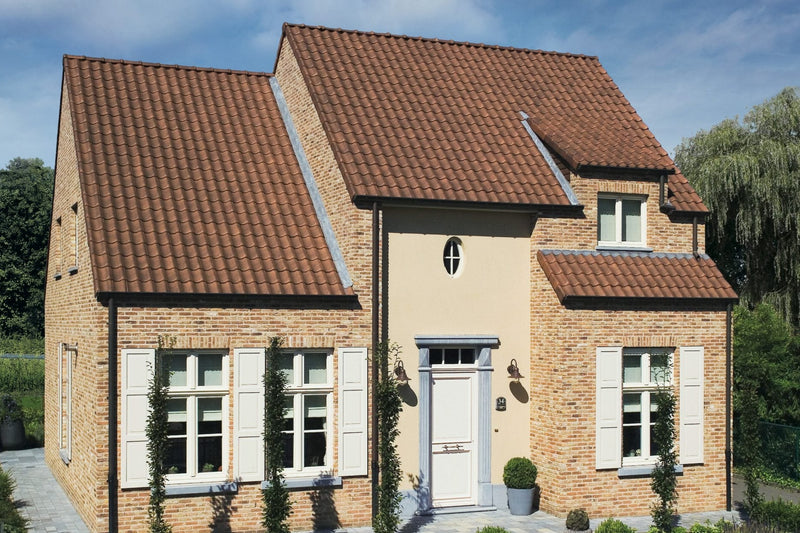 Retie Family Home